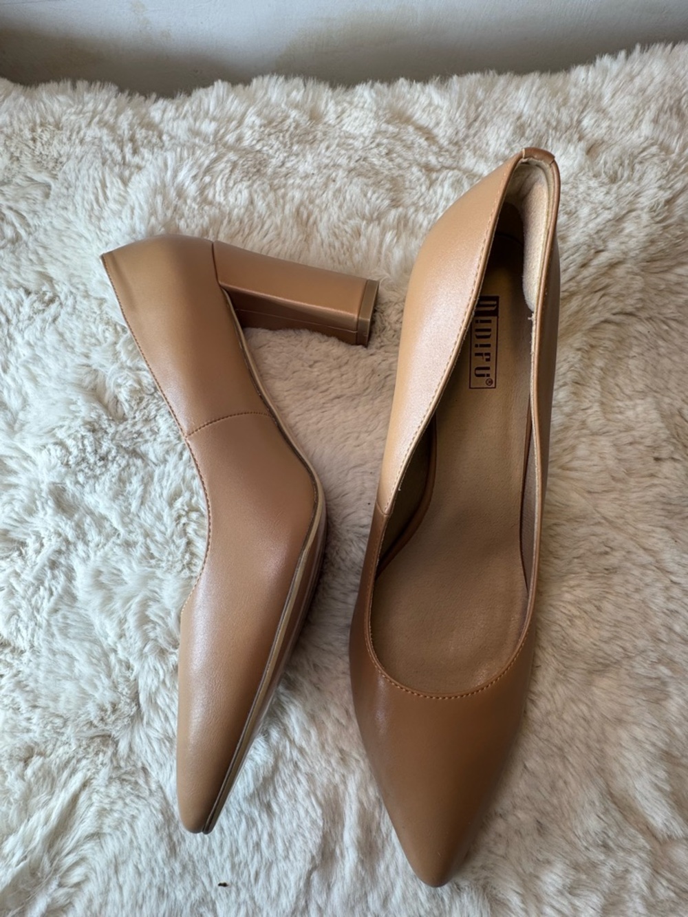 Clean girl comfort women’s 11 Pointed Block Heel Pump cruise wedding guest c